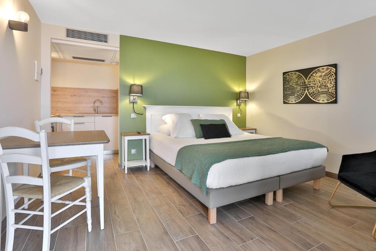 Domaine De La Rhonie Hotel Meyrals Kültér fotó