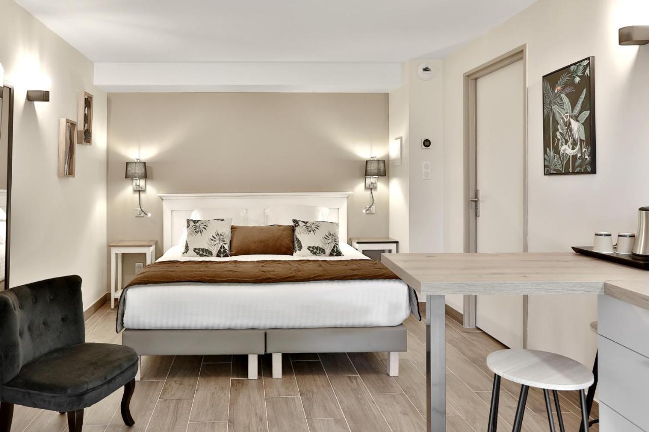 Domaine De La Rhonie Hotel Meyrals Kültér fotó